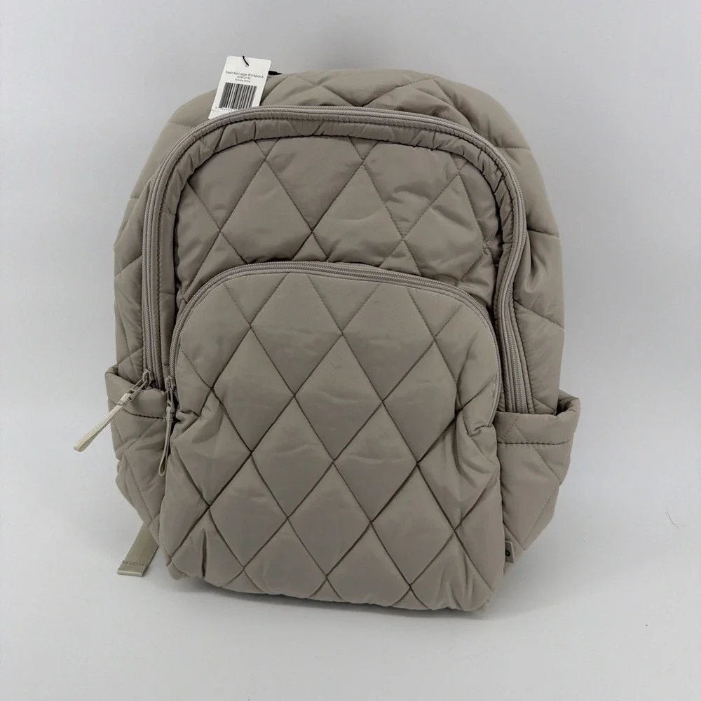 Vera Bradley‎ ~  \